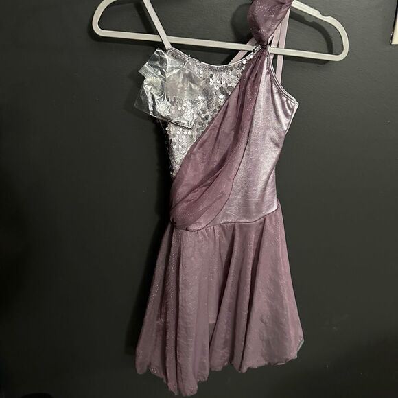 Revolution Dance REVRC17013 Purple Photograph Dance Coatume Size Small - Picture 7 of 15